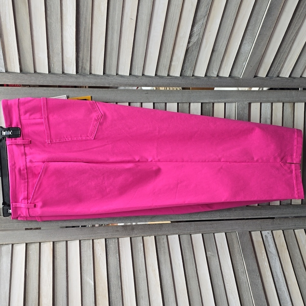 Womens Key Items Alt Tech Fly Front Capri Pants | Ruby Rd. | 16 - Picture 5 of 11